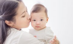 亲子摄影：记录亲情的温馨时光
